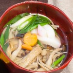 干しきのこいっぱいあごだしうどん